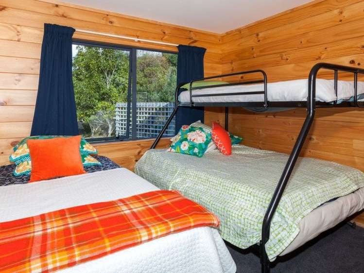 60 Scott Drive Cooks Beach_10