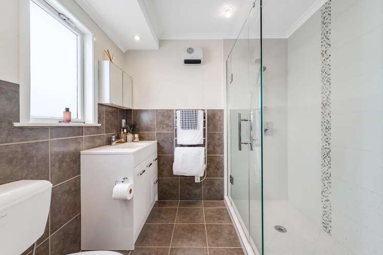 88 Gossamer Drive Pakuranga Heights_23