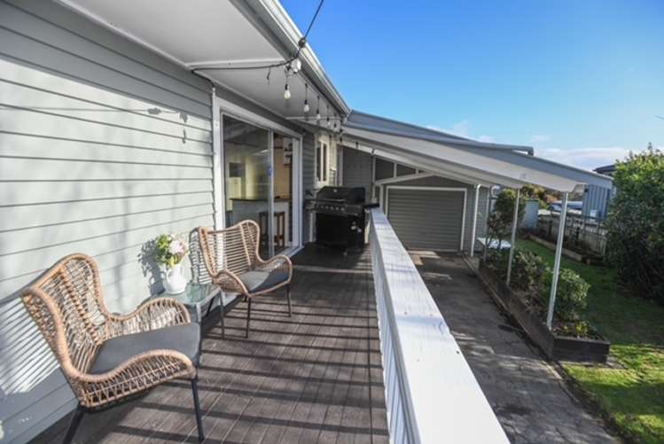 1/23 Sunset Street Hilltop_17