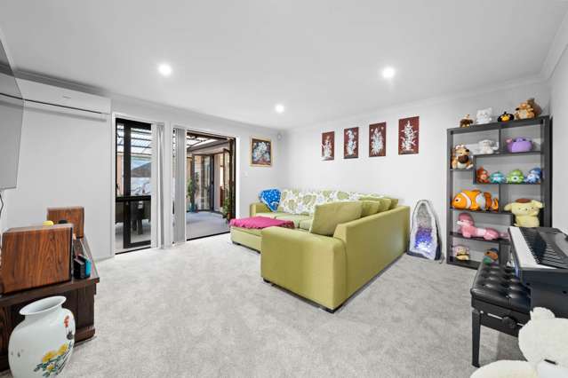51 Sunningdale Street Wattle Downs_2