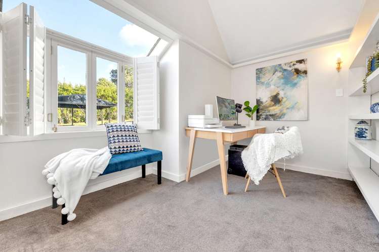 281 Point View Drive East Tamaki Heights_31