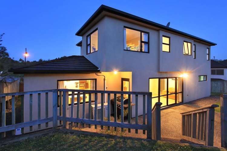 32 Te Puia Drive Aotea_24
