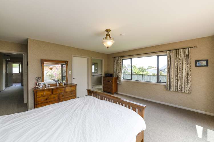 74 Summerhill Drive Fitzherbert_12