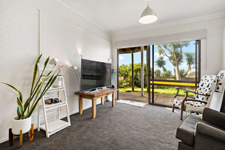 797 East Coast Road Northcross_20