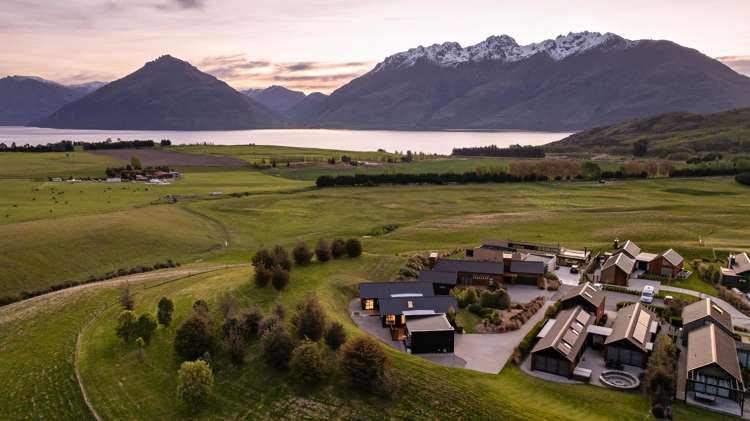 37 Hackett Road Jacks Point_20