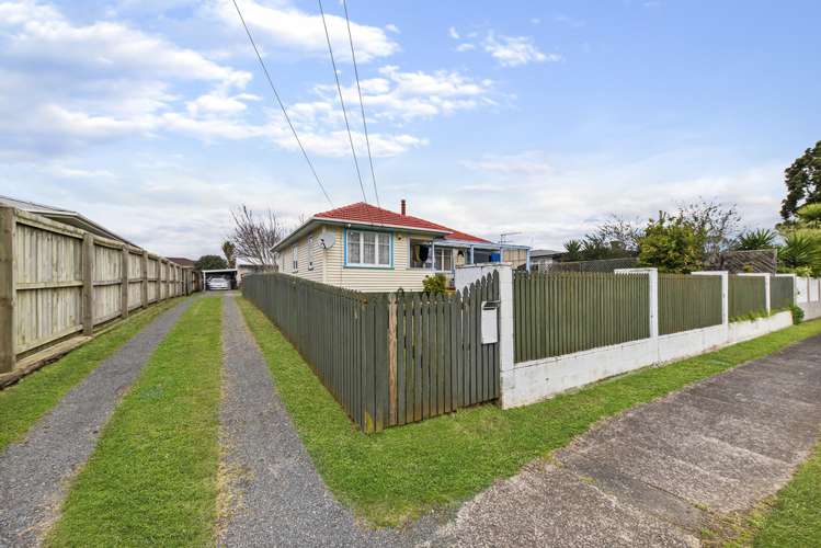 1/17 Kent Road Manurewa_14