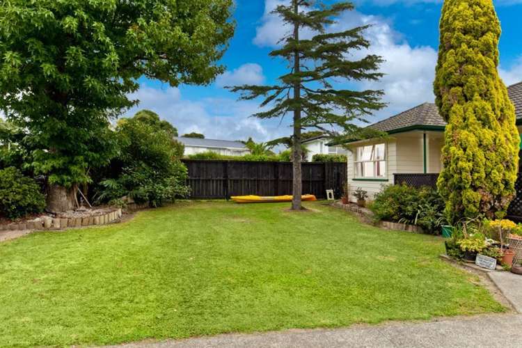 5 Taioma Crescent Te Atatu Peninsula_10