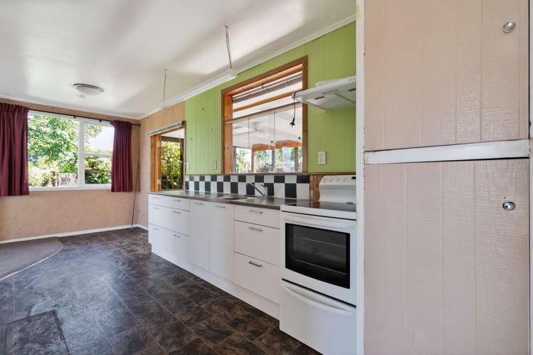 35 Woodford Avenue Brookfield_6