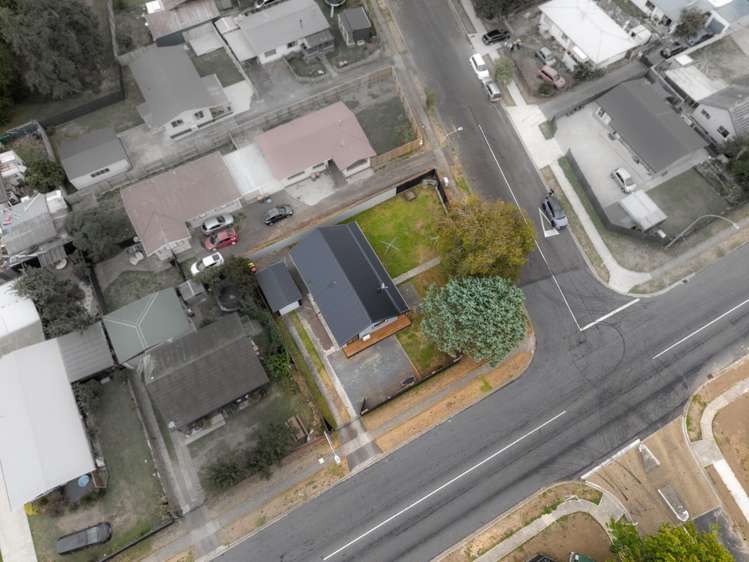 43 Karen Crescent Dinsdale_1