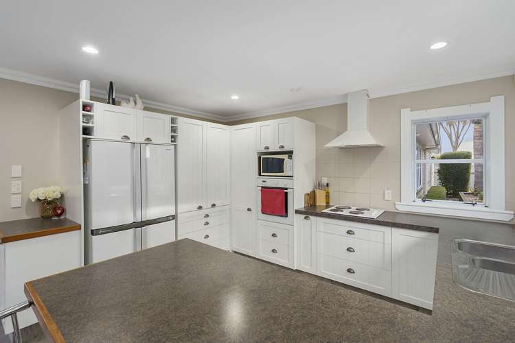 105 Ferguson Street West End_3