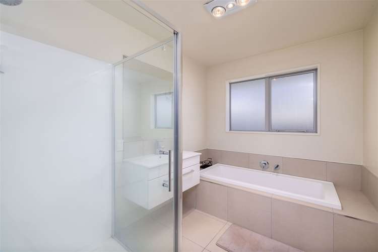 46 Little Oaks Drive Yaldhurst_11