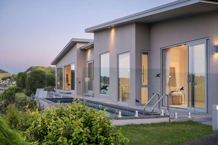 332 Waitaha Road Welcome Bay_16