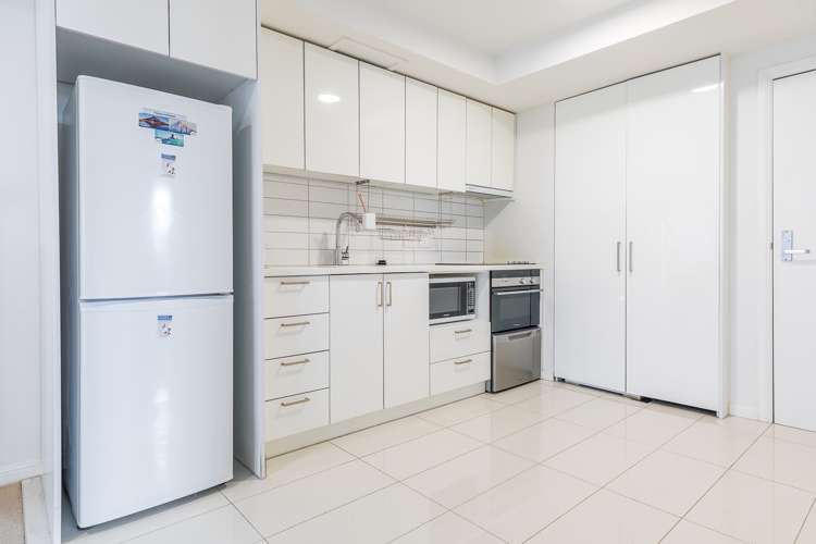 304/168 Hobson Street Auckland Central_7