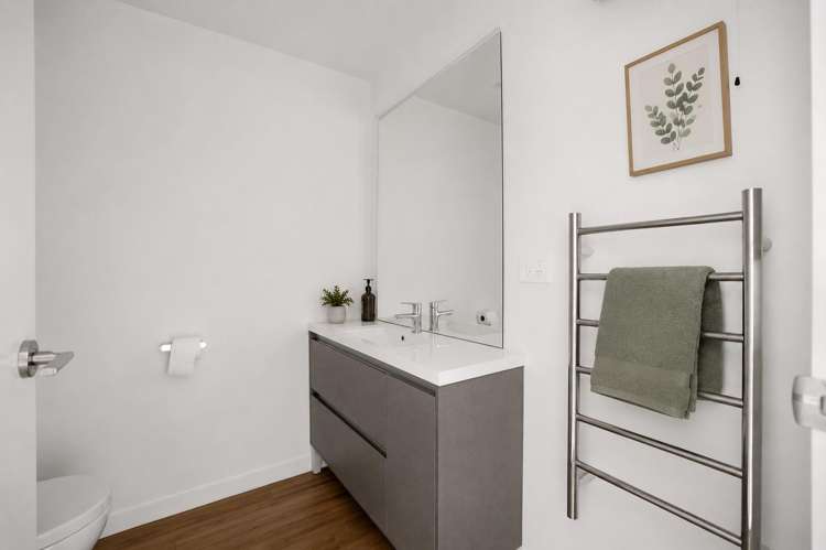 3/4 Waverley Street Sydenham_6