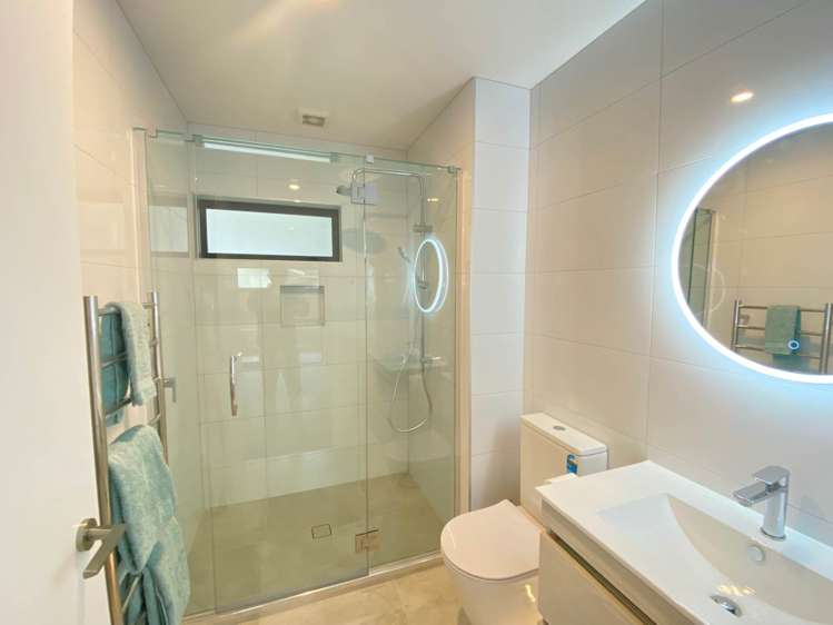 13 Finesse Lane Bucklands Beach_7