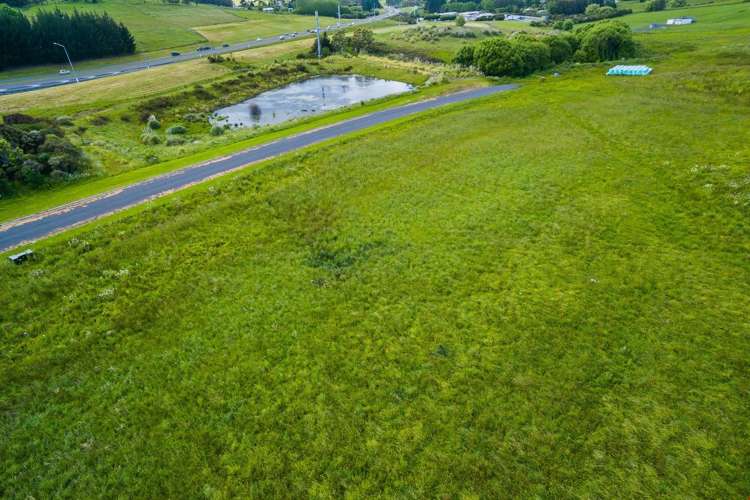 16 Aeropark Drive Dairy Flat_6