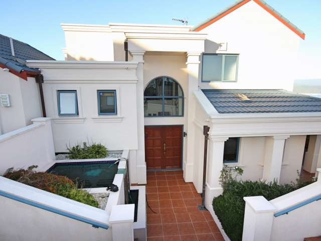 40 Dress Circle Newlands_1