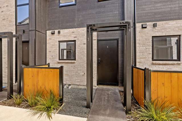 3/3 Shearer Avenue Papanui_1