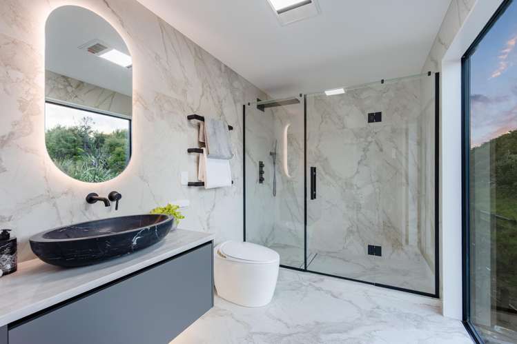 17 Humenga Place Long Bay_32