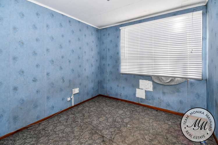 1 Sutton Avenue Mangere East_13