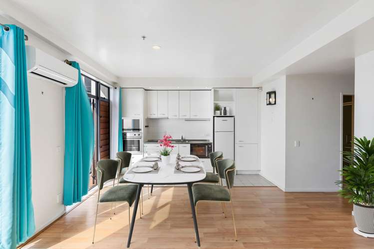 2f/5 Charlotte Street Eden Terrace_3