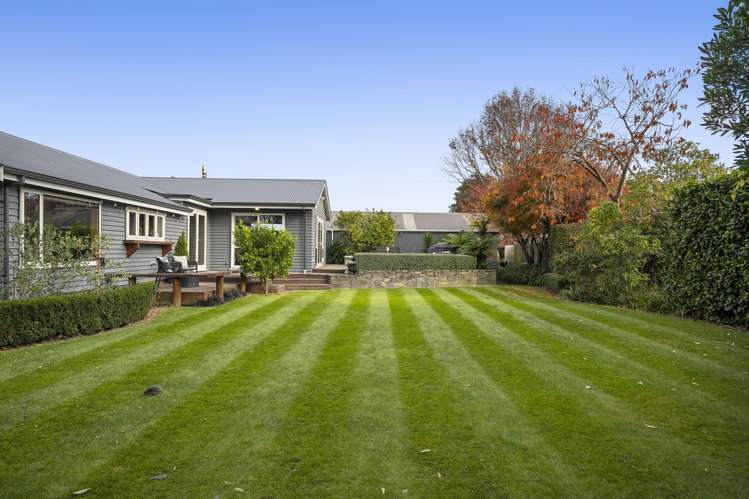8 Croziers Road Saint Albans_17