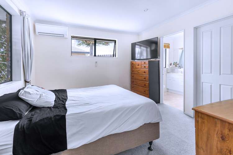 13 Dorchester Place Nawton_10