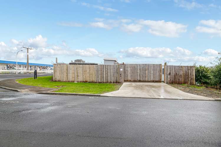 56 Reta Crescent Hauraki_3