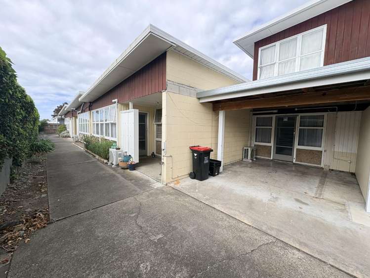 2/303 Lyndon Road West Hastings Central_7