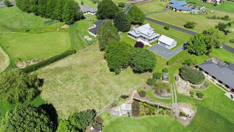 16 Duncan Road Ngahinapouri_17