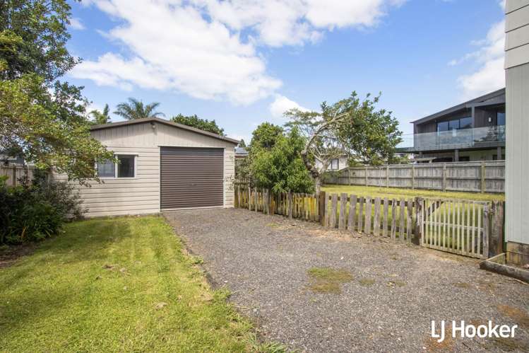 24 Koutunui Road Athenree_15