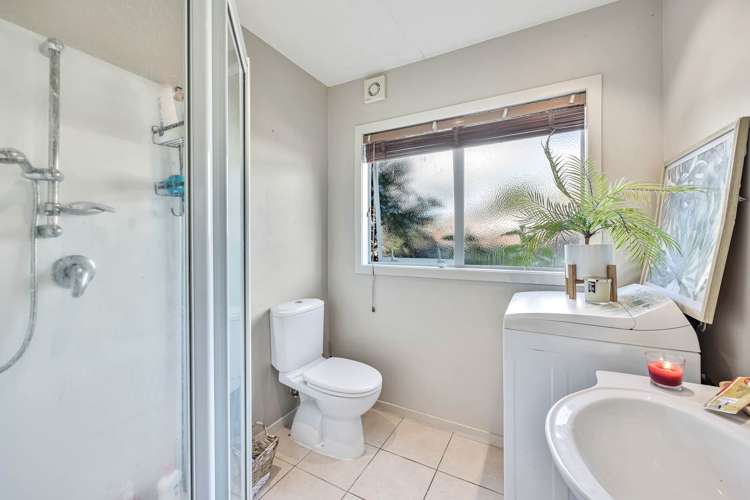 12 Pinehurst Place Wattle Downs_11