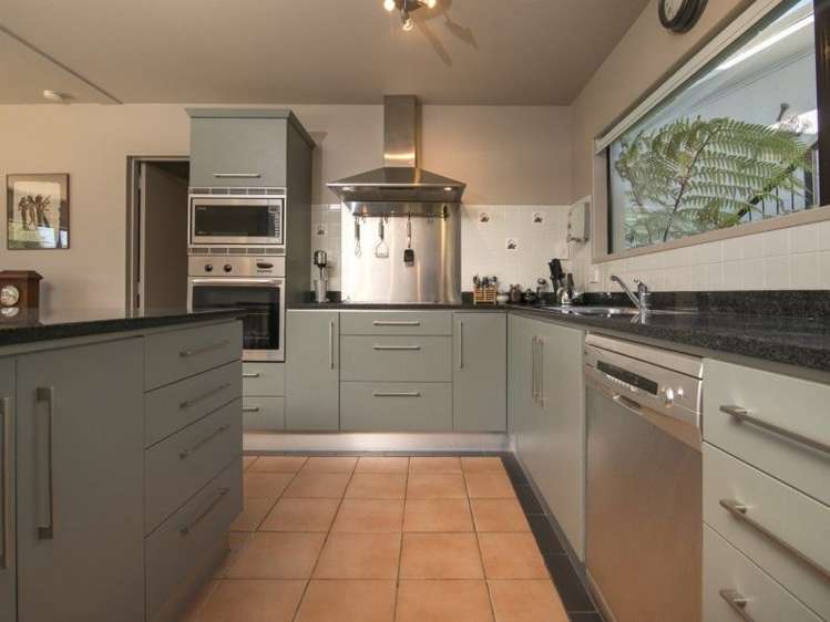 8 Matai Place Waikawa_15