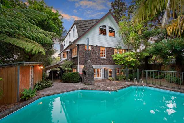 52 Daffodil Street Titirangi_2