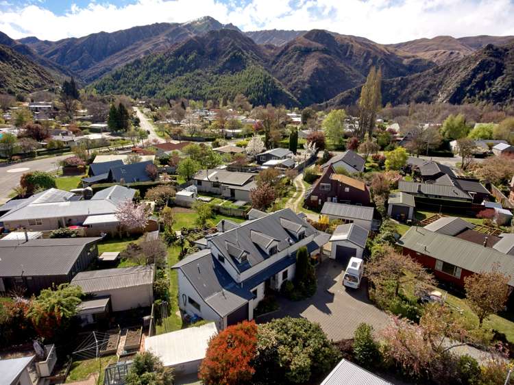 2/9 Argyle Place Arrowtown_19