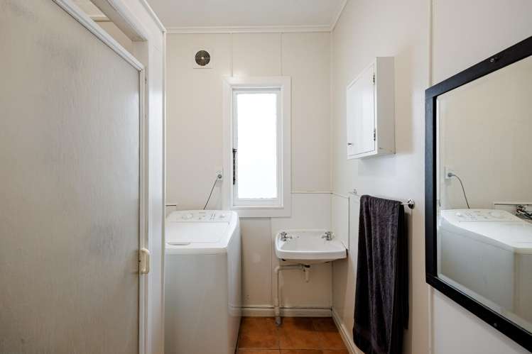 40 Shakespeare Road Bluff Hill_4