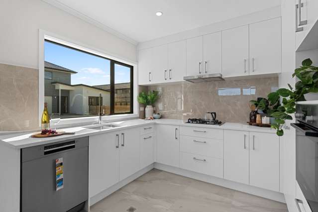 2/10 Ekara Road Flagstaff_4