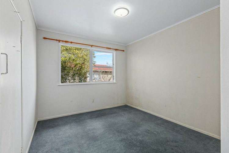 2 Coburg Street Henderson_13