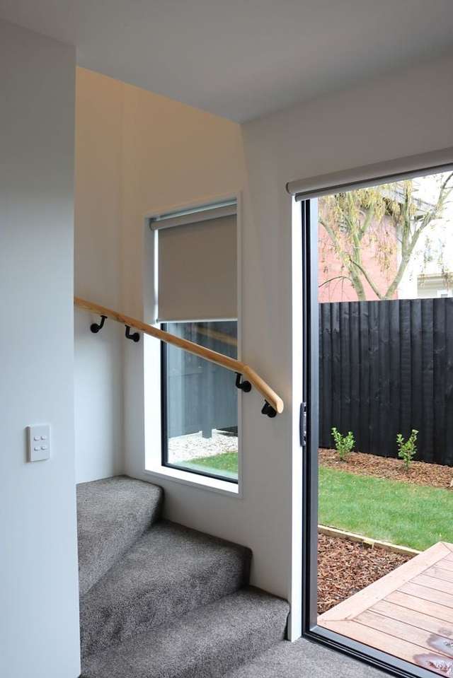 2/282 Wilsons Road Waltham_4