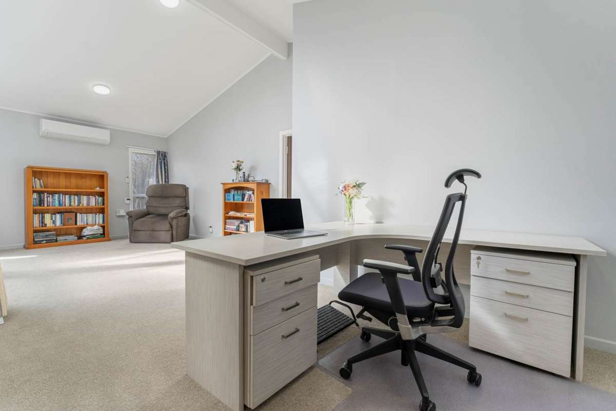 2/15 McIntyre Road_3