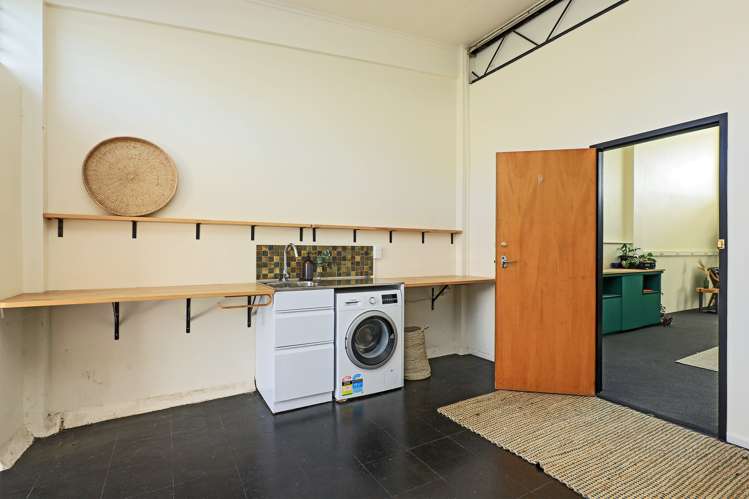 231 Warwick Road Mayfair_14