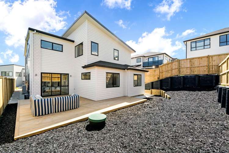 19 Meadowridge Drive Flat Bush_6