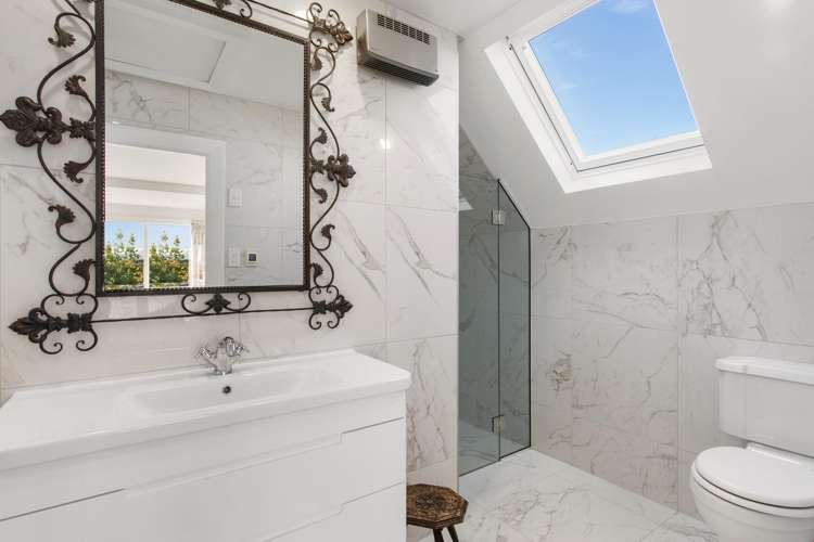 69 Office Road Merivale_12