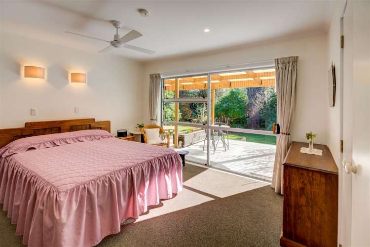 65 Old Main North Road Leithfield_7