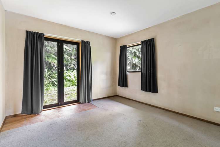 31 Cascade Avenue Waiatarua_6
