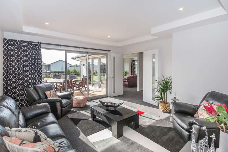 13 Coutts Lane West Melton_12