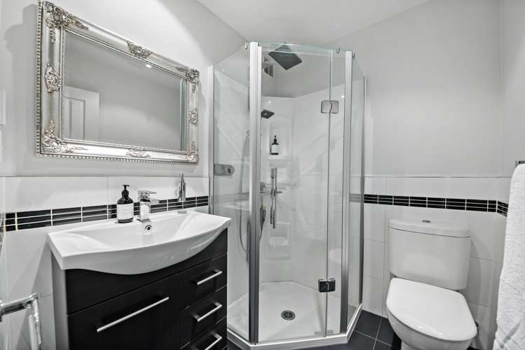 40 Whiting Grove West Harbour_17