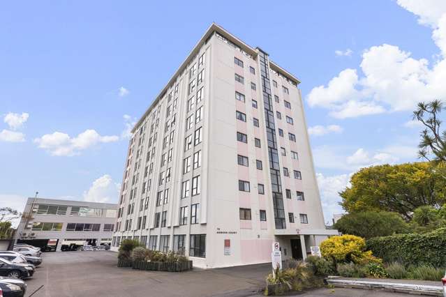 Thorndon Opportunity with a Carpark