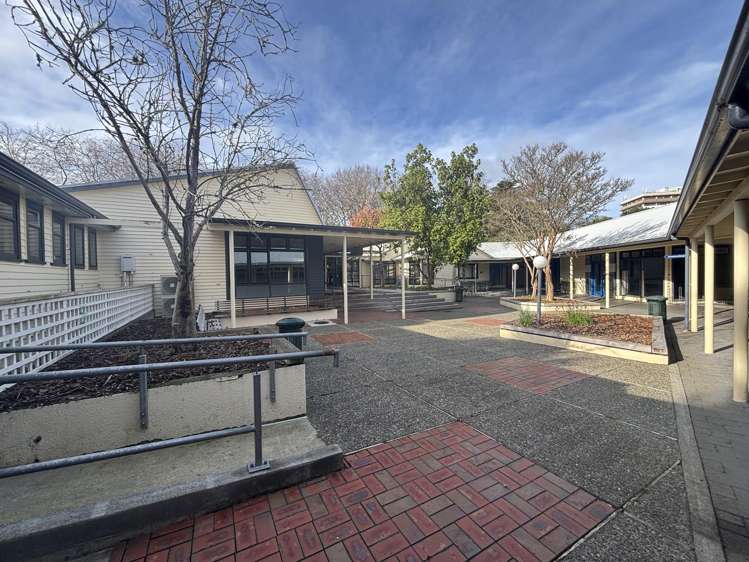 Courtyard Complex, Tennent Drive Palmerston North_9