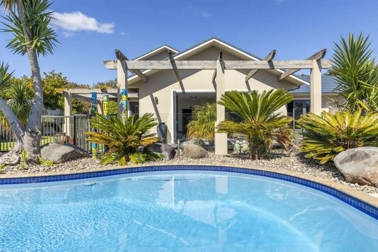 49 Shelter Grove Frankleigh Park_11